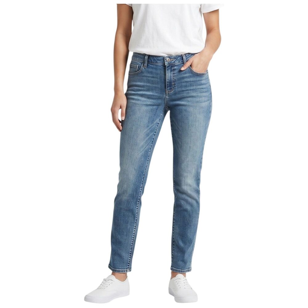 Chico's Slimming Women's Ankle Jeans Size 6 Medium Wash